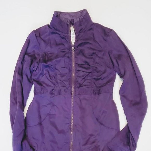 Size 4 - Lululemon Inner Peace Jacket - Picture 2 of 3
